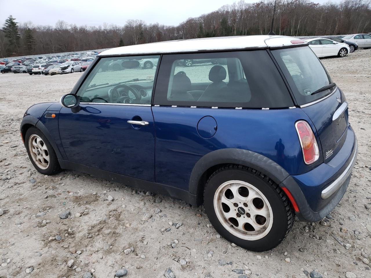 Obraz 2 z 2003 MINI COOPER  2003 z VIN WMWRC33483TC39314