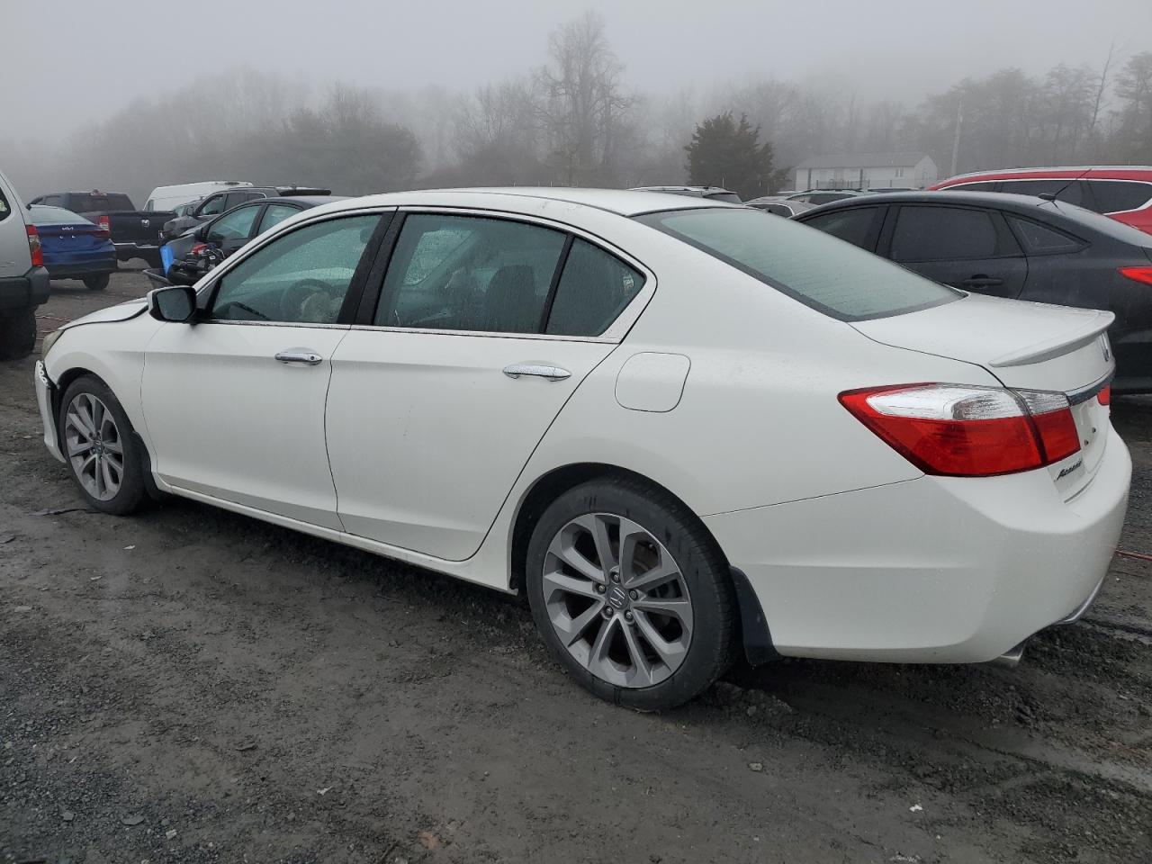 Изображение 2 2013 HONDA ACCORD SPORT 2013 с VIN 1HGCR2F51DA060873