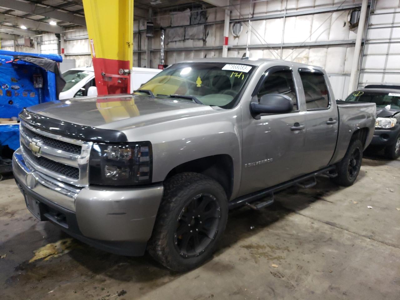 Image 1 of 2008 CHEVROLET SILVERADO K1500 2008 with VIN 2GCEK13C881309811