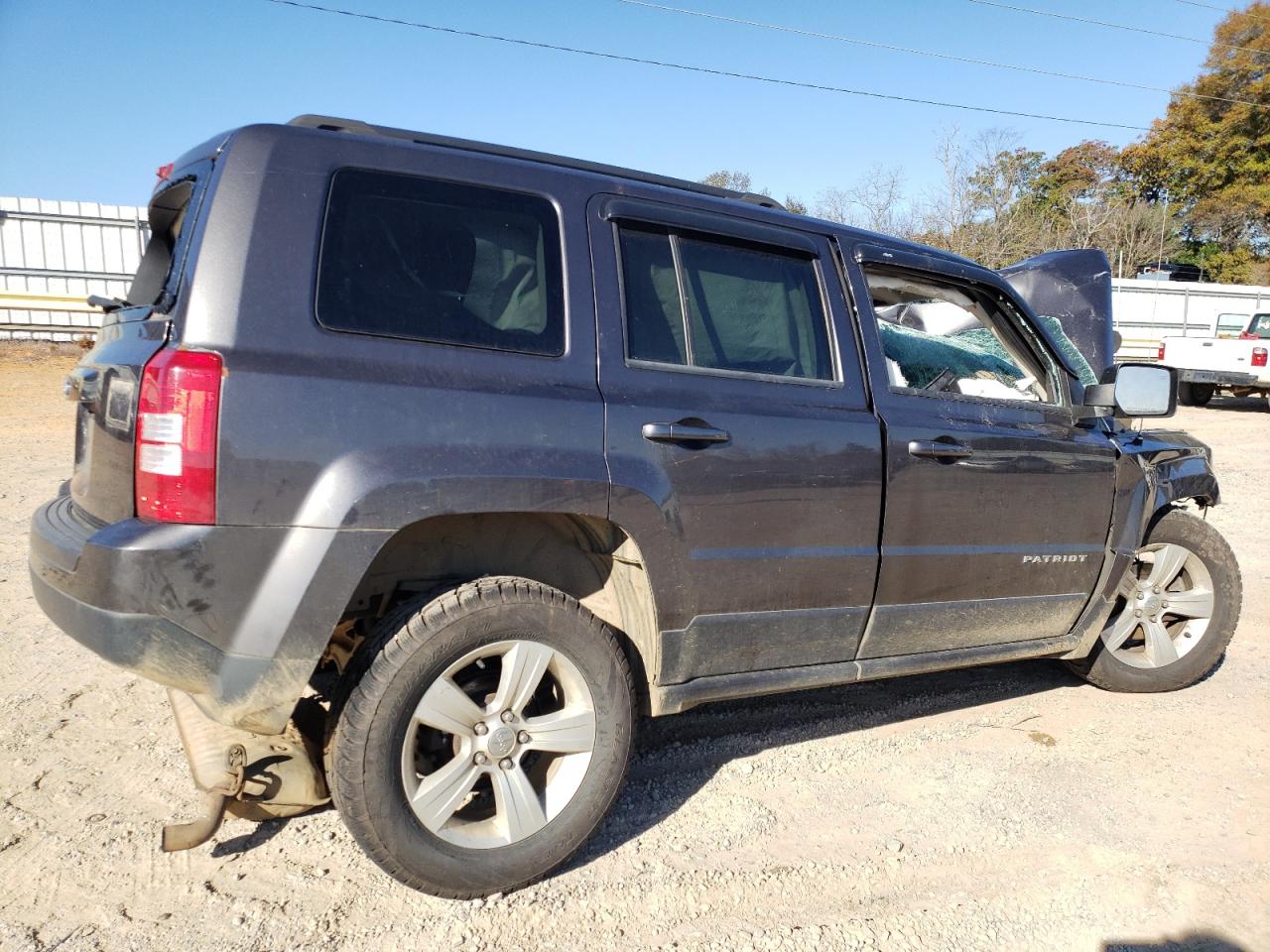 Image 3 of 2014 JEEP PATRIOT SPORT 2014 with VIN 1C4NJRBB8ED911103