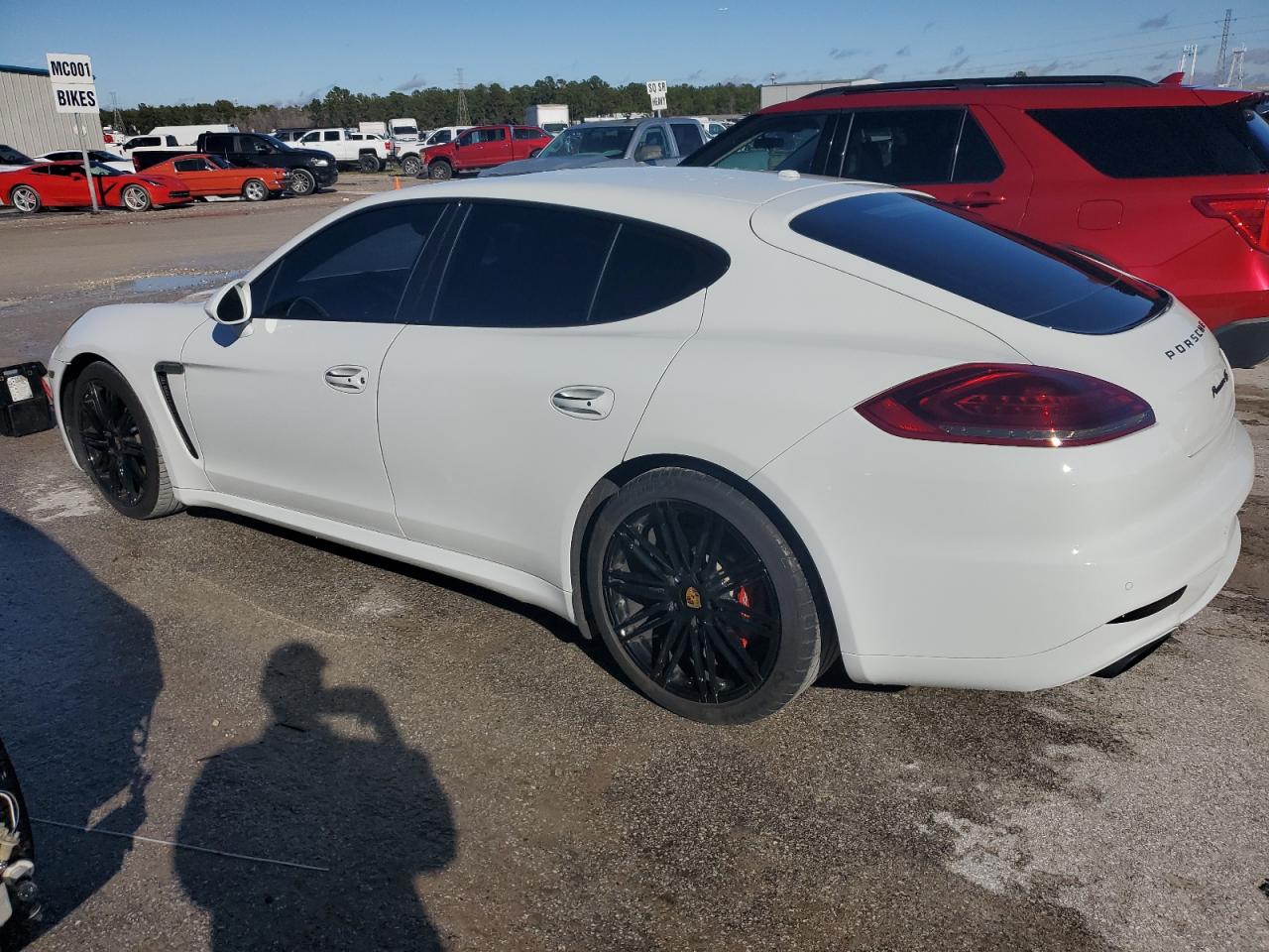 Obraz 2 z 2016 PORSCHE PANAMERA 2 2016 z VIN WP0AA2A74GL004084