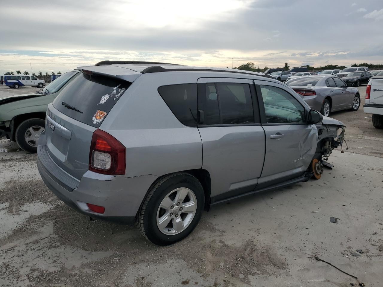 Image 3 of 2015 JEEP COMPASS SPORT 2015 with VIN 1C4NJCBA9FD178081
