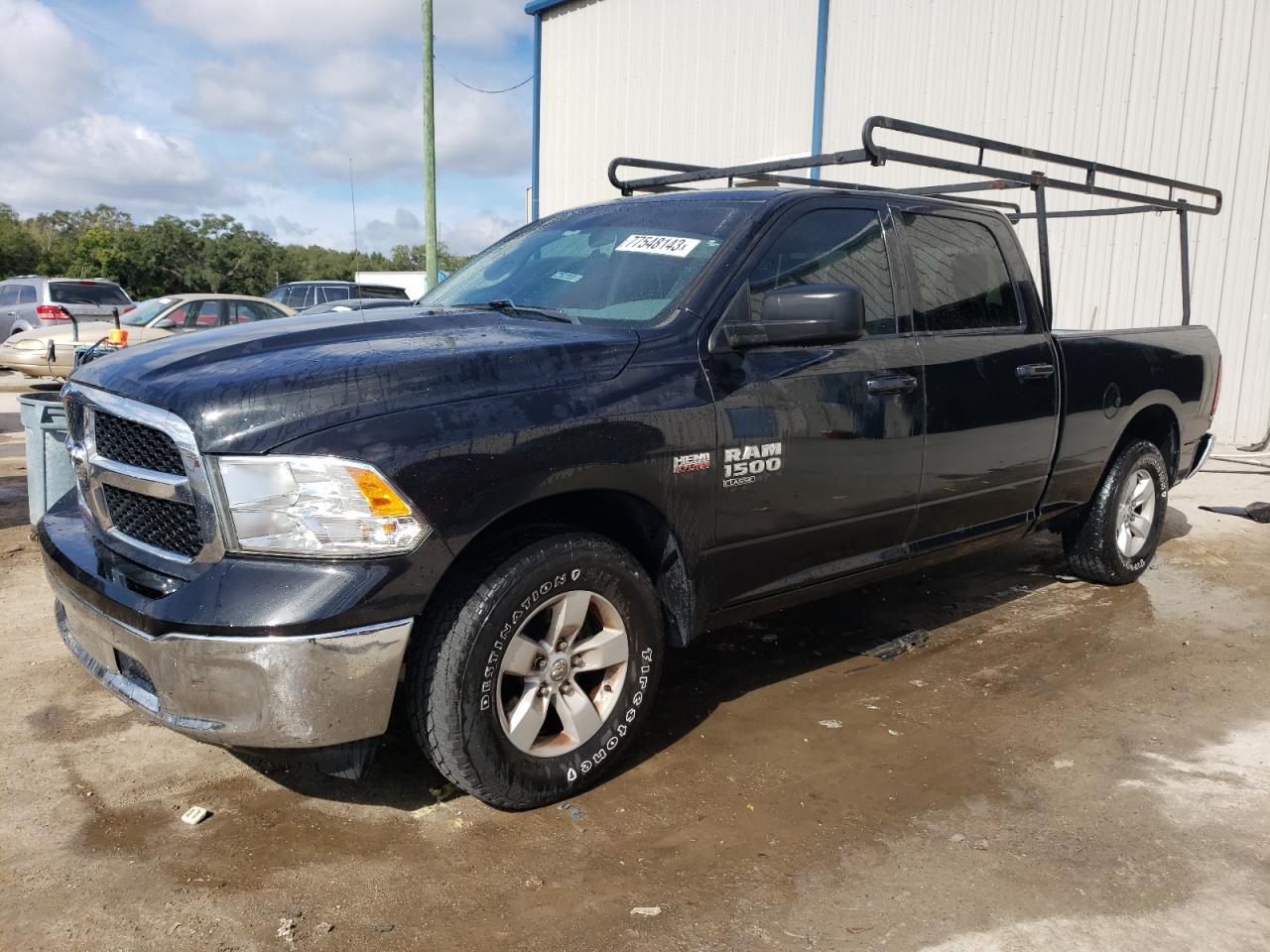 Изображение 1 2019 RAM 1500 CLASSIC SLT 2019 с VIN 1C6RR6TT4KS562035