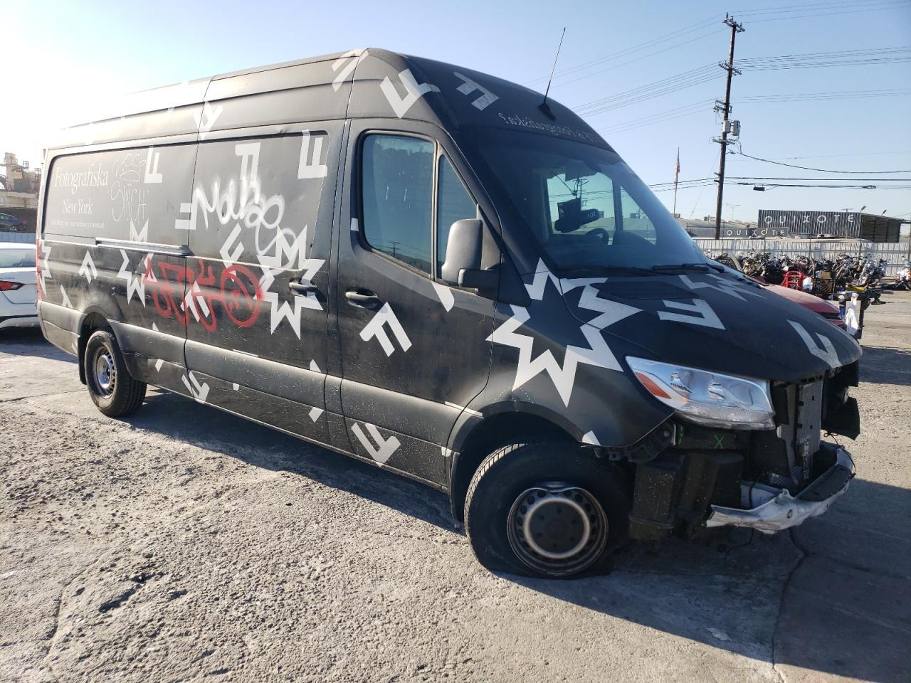 Obraz 3 z 2019 MERCEDES-BENZ SPRINTER 2500/3500 2019 z VIN WD3PF1CD4KP040913