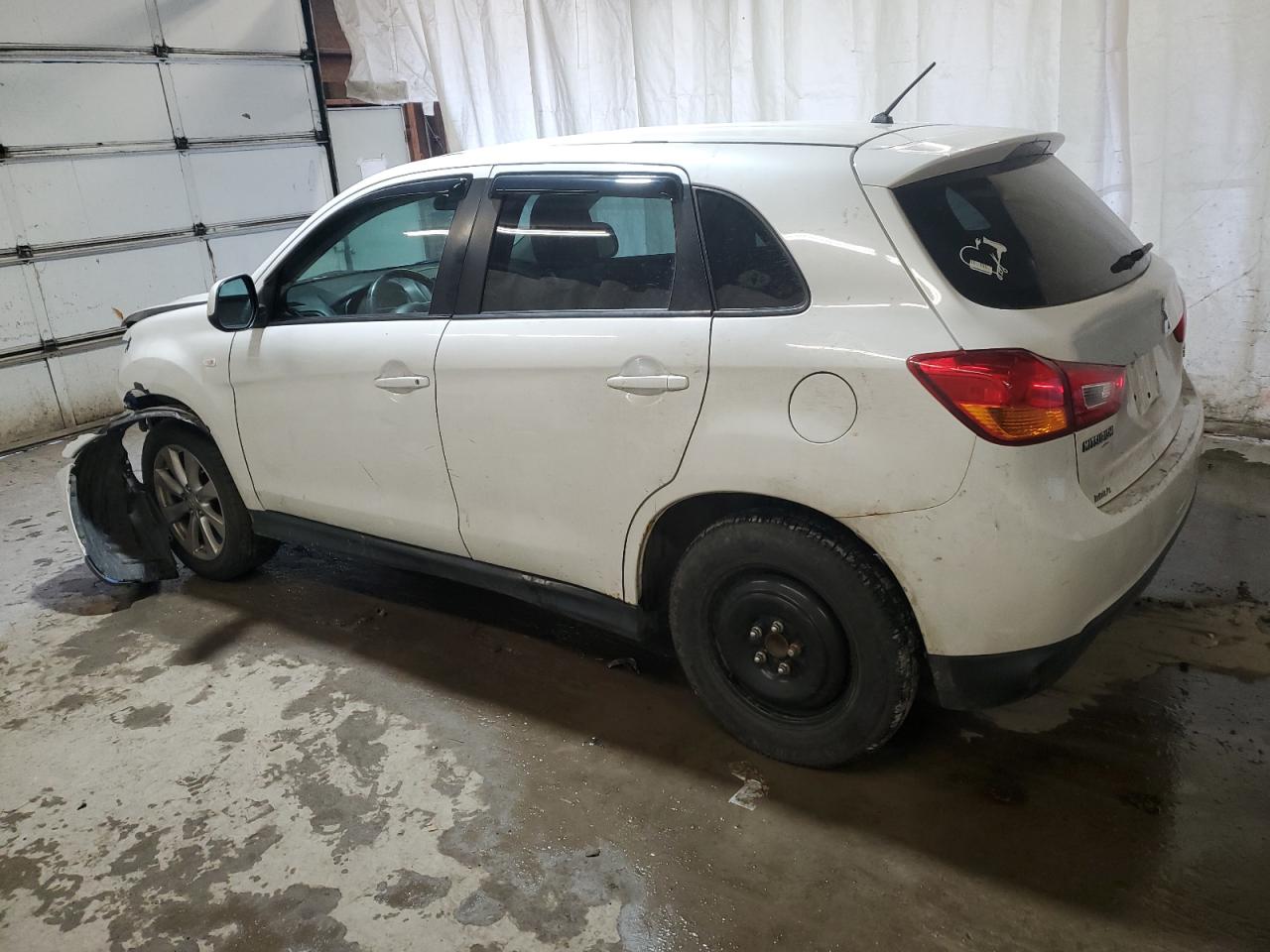 Изображение 2 2015 MITSUBISHI OUTLANDER SPORT ES 2015 с VIN 4A4AP3AU6FE019899
