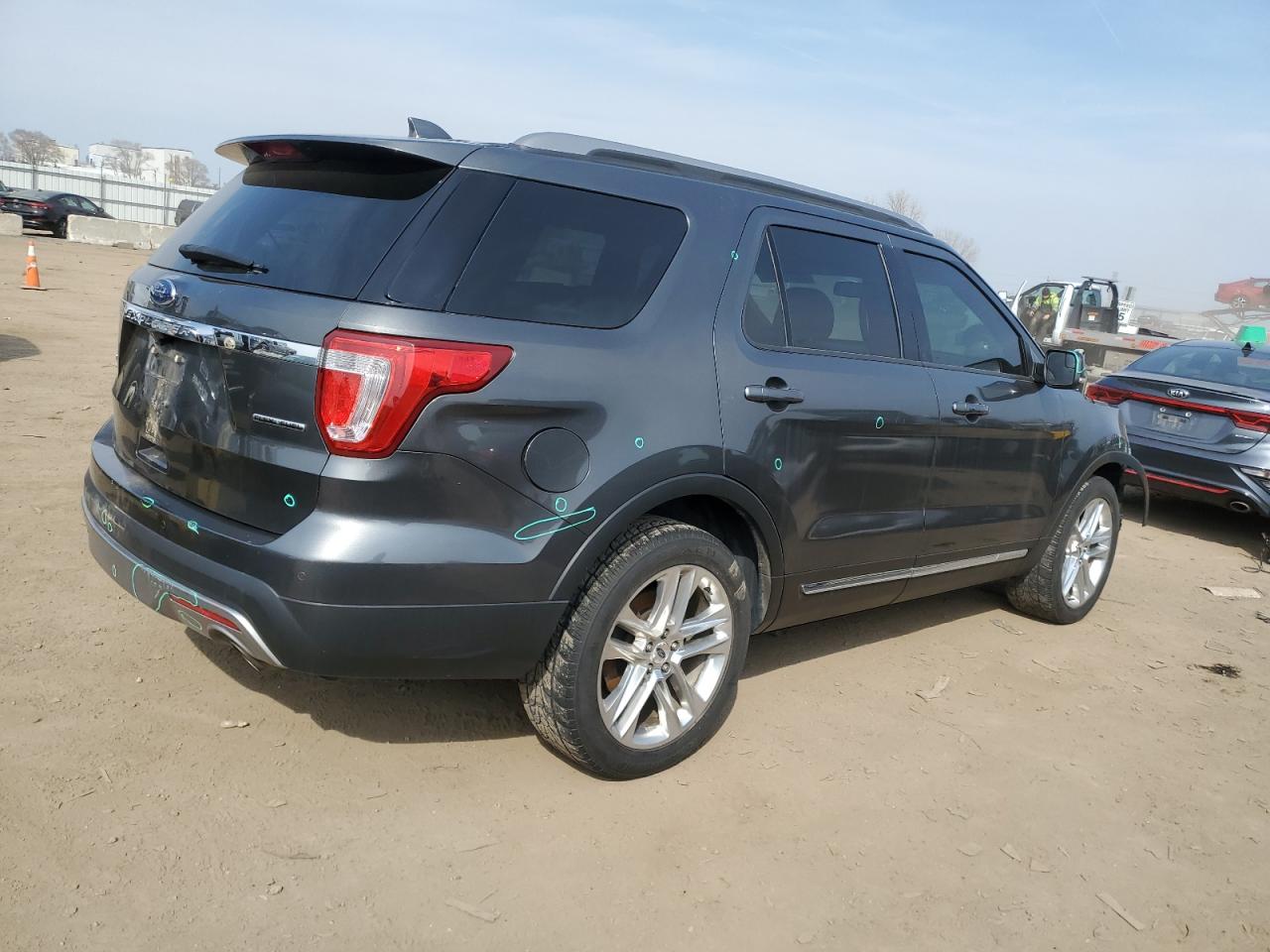 Obraz 3 z 2016 FORD EXPLORER XLT 2016 z VIN 1FM5K7D81GGD10941