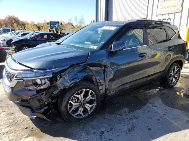 Изображение 1 2023 KIA SELTOS EX 2023 с VIN KNDERCAA1P7447295