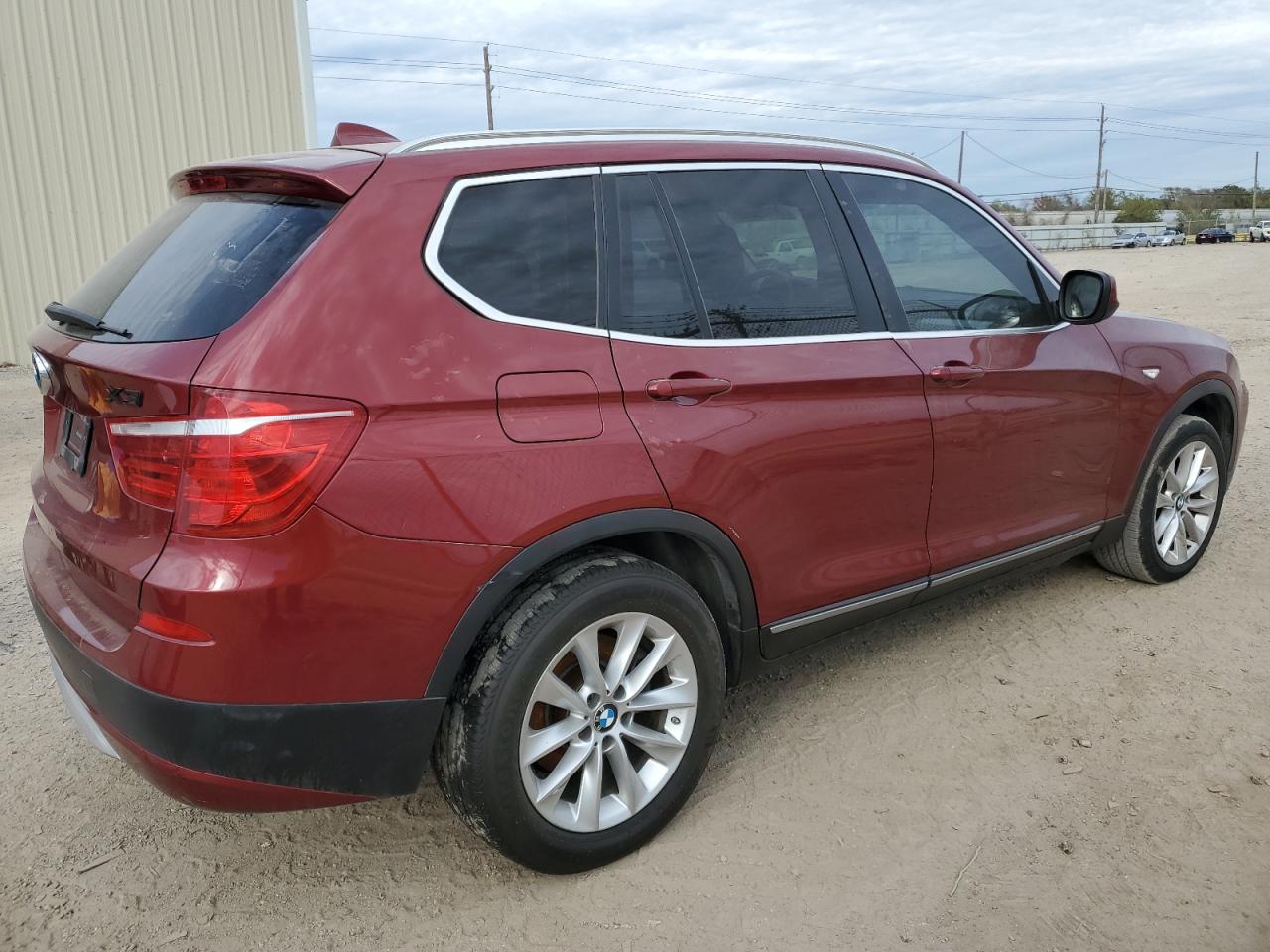 Image 3 of 2014 BMW X3 XDRIVE28I 2014 with VIN 5UXWX9C56E0D31854