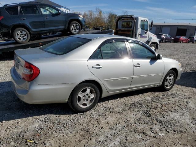 Obraz 3 z 2002 TOYOTA CAMRY LE 2002 z VIN 4T1BE32K42U100233