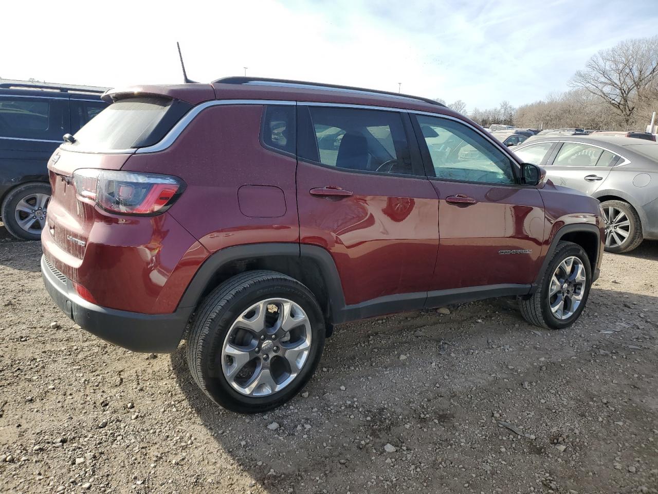 Image 3 of 2021 JEEP COMPASS LIMITED 2021 with VIN 3C4NJDCB2MT520328