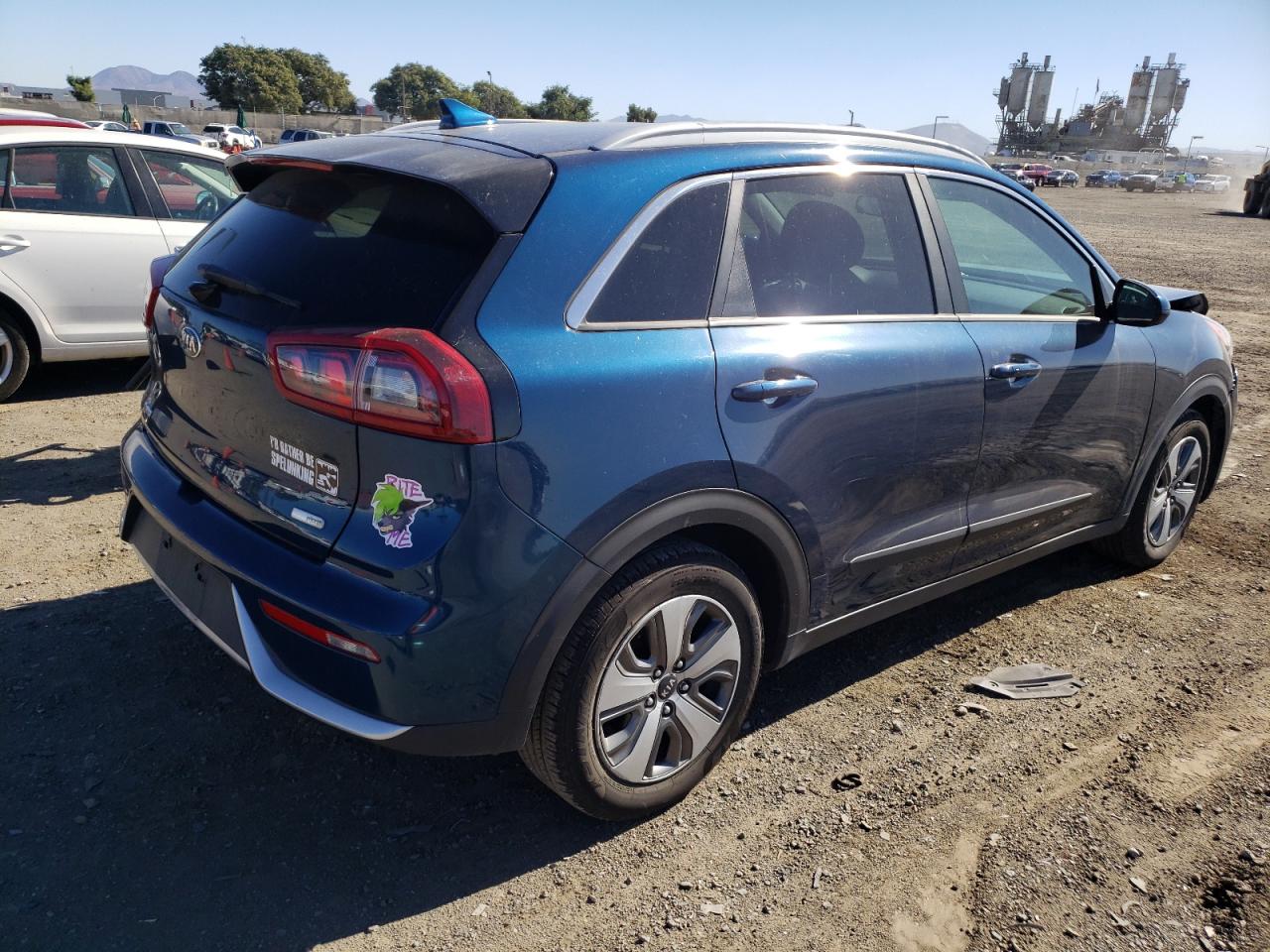 Image 3 of 2019 KIA NIRO FE 2019 with VIN KNDCB3LC2K5265491
