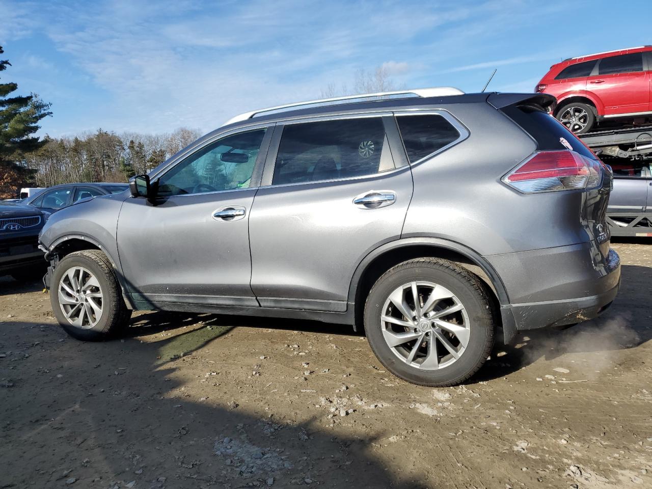 Изображение 2 2015 NISSAN ROGUE S 2015 с VIN 5N1AT2MV7FC889640