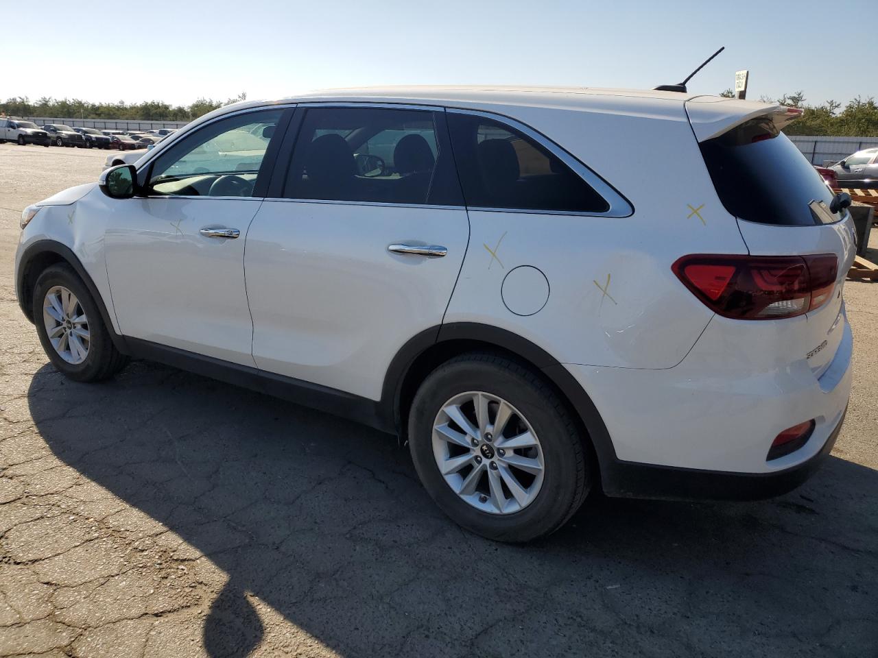 Изображение 2 2019 KIA SORENTO L 2019 с VIN 5XYPG4A37KG530957