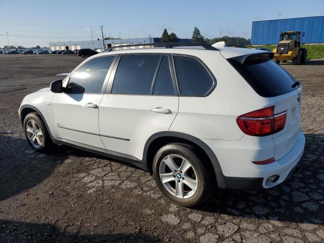 Изображение 2 2013 BMW X5 XDRIVE35I 2013 с VIN 5UXZV4C59D0E12156