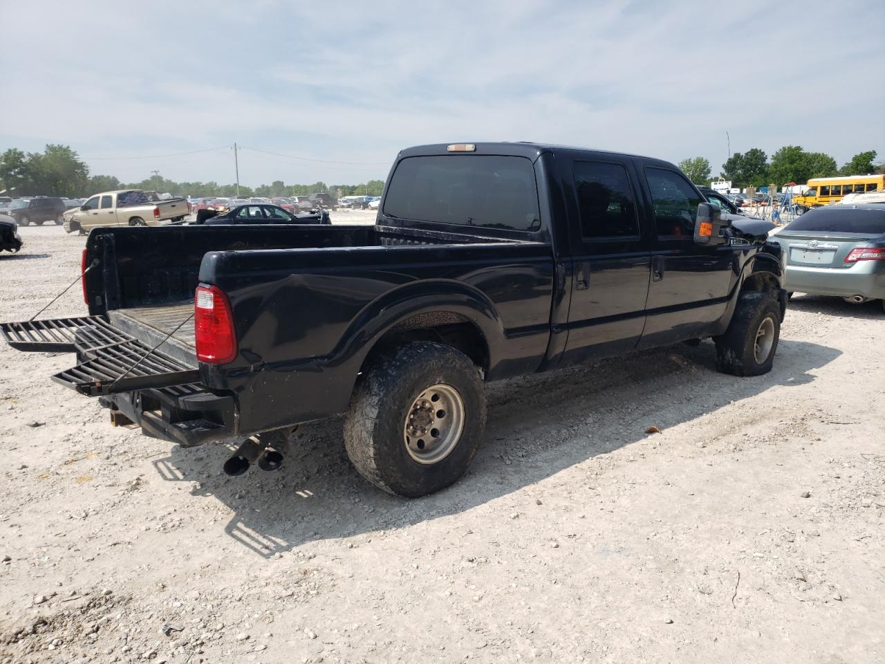Obraz 3 z 2011 FORD F250 SUPER DUTY 2011 z VIN 1FT7W2BT4BEA11105