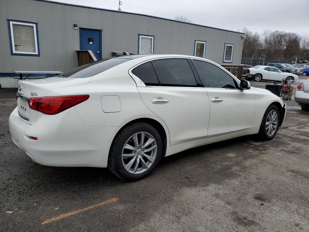 Image 3 of 2015 INFINITI Q50 BASE 2015 with VIN JN1BV7AR4FM397197