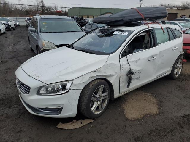 2015 VOLVO V60 PREMIER 2015 image