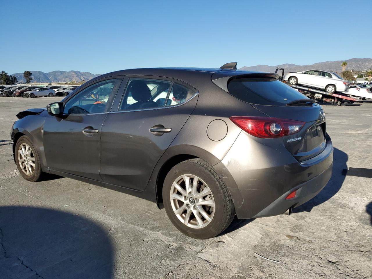 Image 2 of 2014 MAZDA 3 TOURING 2014 with VIN JM1BM1L78E1209886