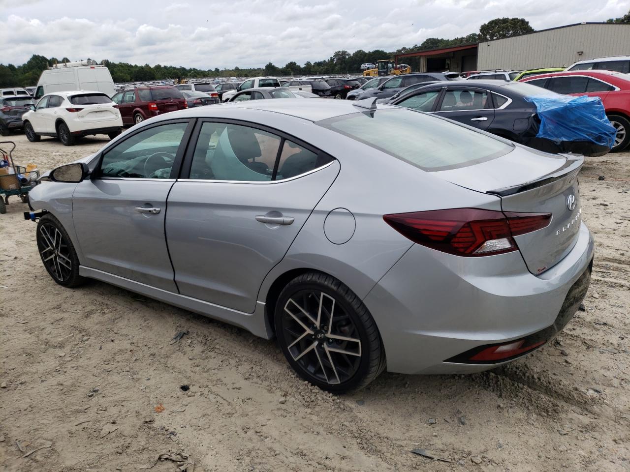 Изображение 2 2020 HYUNDAI ELANTRA SPORT 2020 с VIN KMHD04LB4LU017379