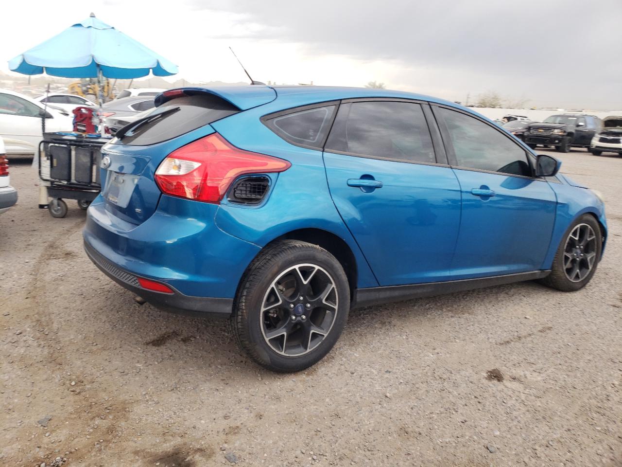 Image 3 of 2012 FORD FOCUS SE 2012 with VIN 1FAHP3K2XCL451945