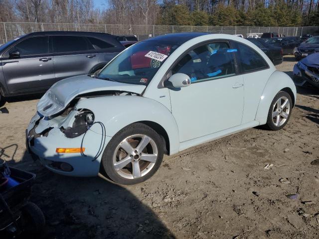 2010 VOLKSWAGEN NEW BEETLE  2010 image
