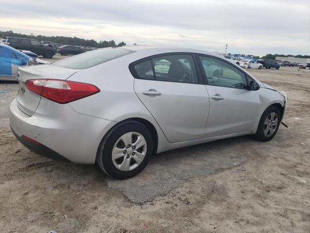 Obraz 3 z 2016 KIA FORTE LX 2016 z VIN KNAFK4A60G5541137
