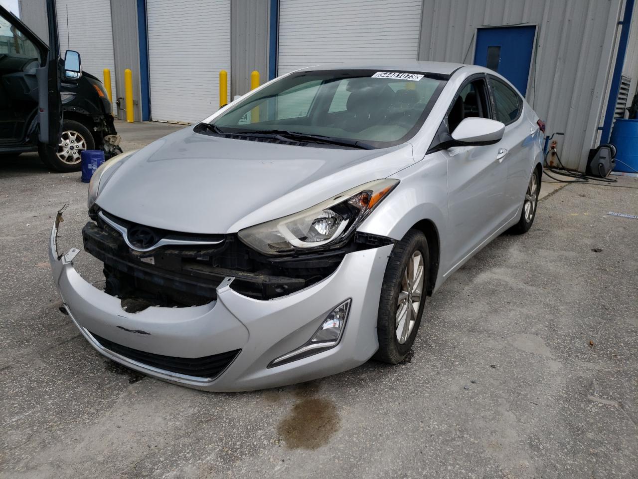 Obraz 1 z 2015 HYUNDAI ELANTRA SE 2015 z VIN KMHDH4AE6FU235849