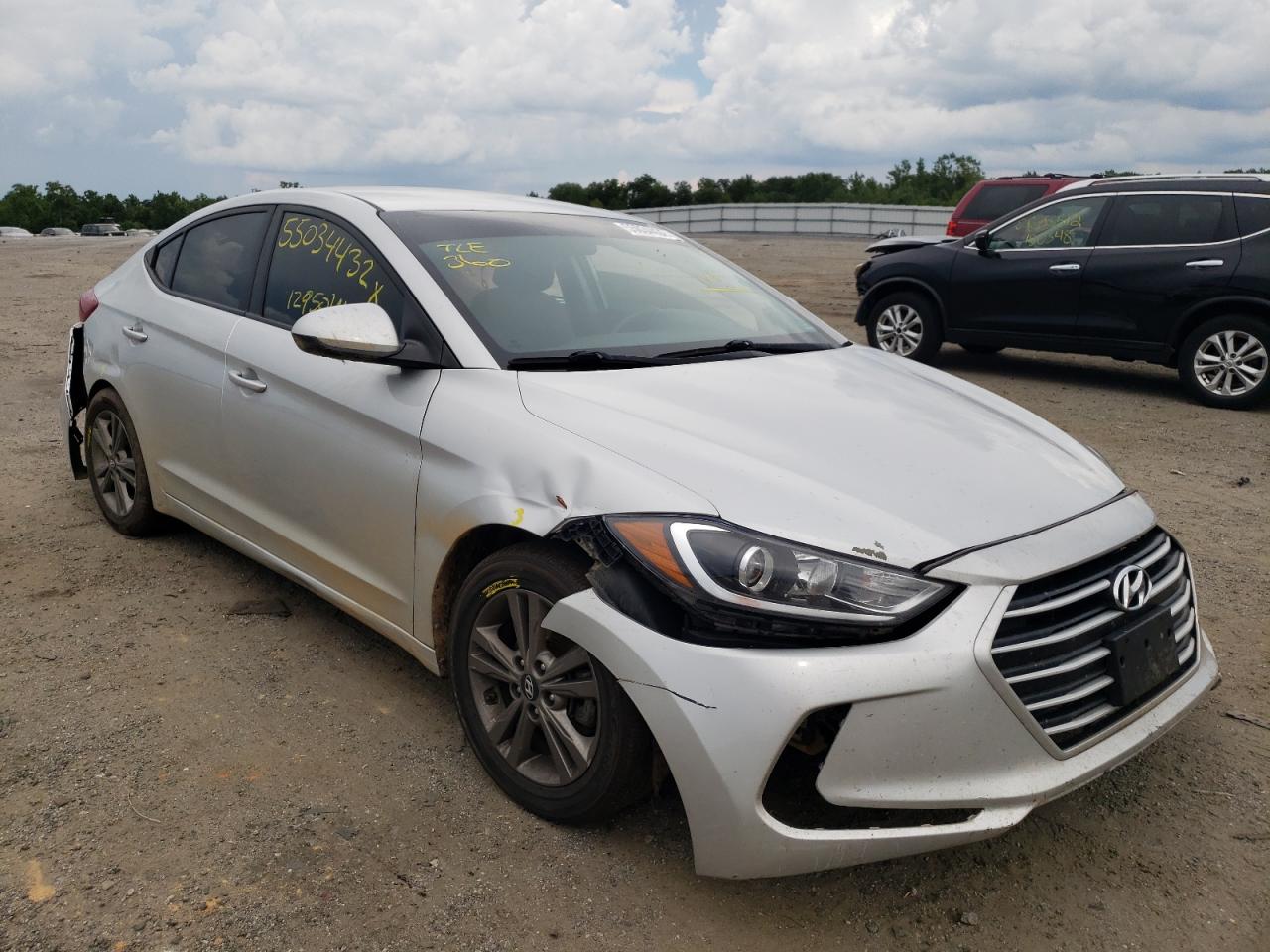 Изображение 1 2018 HYUNDAI ELANTRA SEL 2018 с VIN 5NPD84LF5JH312174