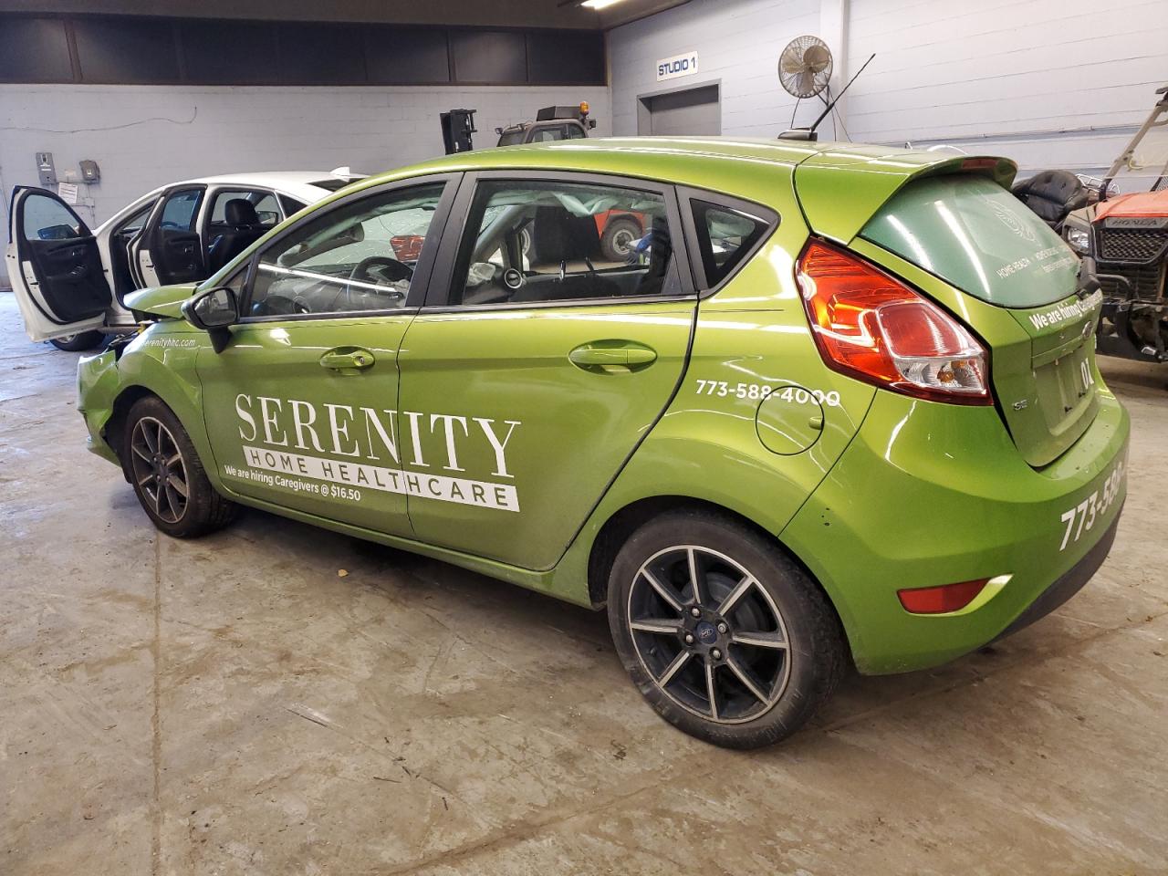 Изображение 2 2019 FORD FIESTA SE 2019 с VIN 3FADP4EJ2KM104386