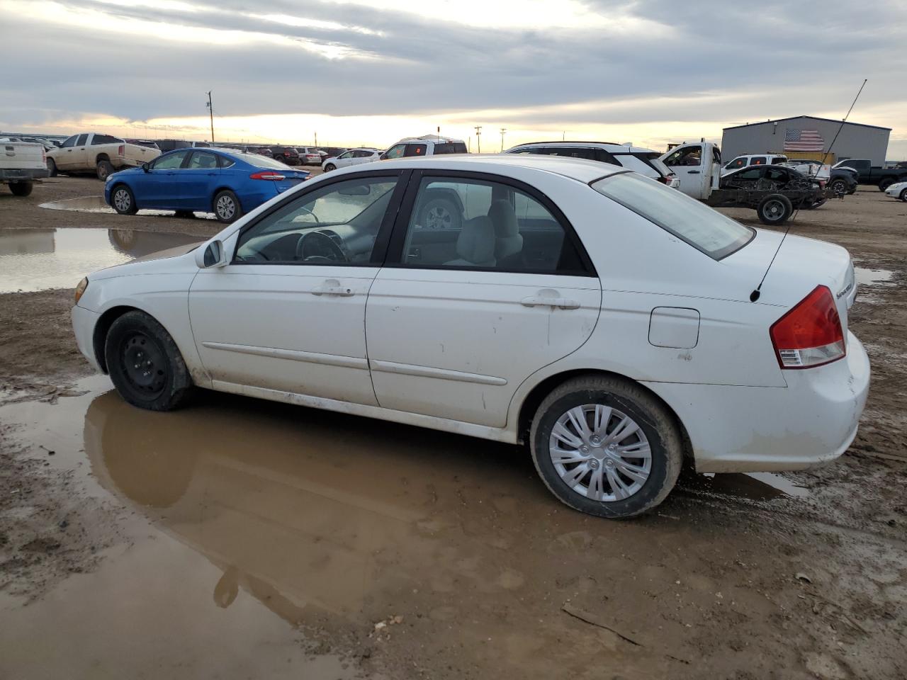 Изображение 2 2007 KIA SPECTRA EX 2007 с VIN KNAFE121775422266