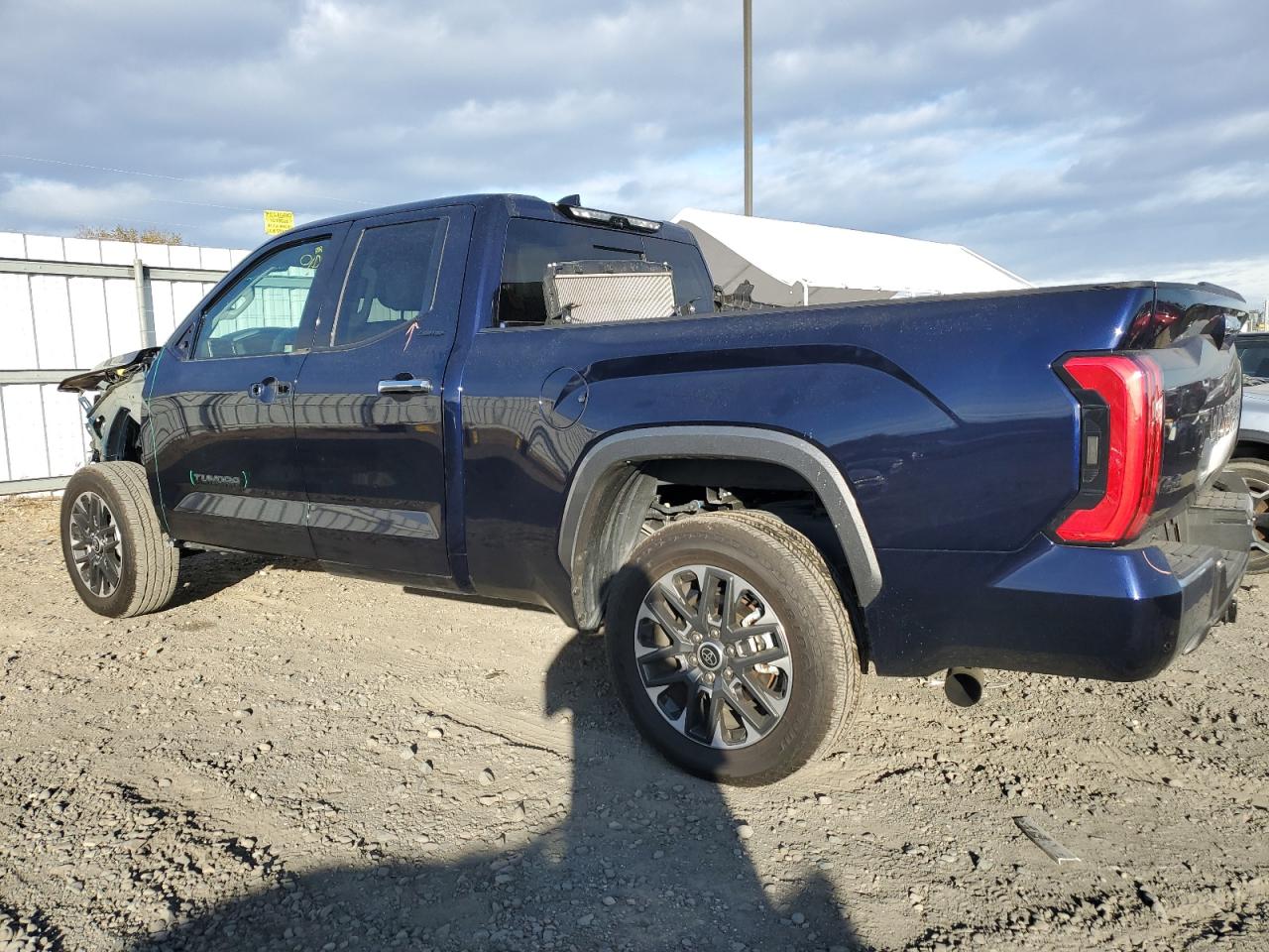 Obraz 2 z 2023 TOYOTA TUNDRA DOUBLE CAB LIMITED 2023 z VIN 5TFJA5DA1PX075065