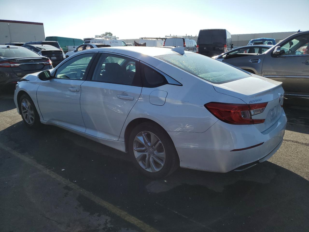 Изображение 2 2019 HONDA ACCORD LX 2019 с VIN 1HGCV1F15KA137826