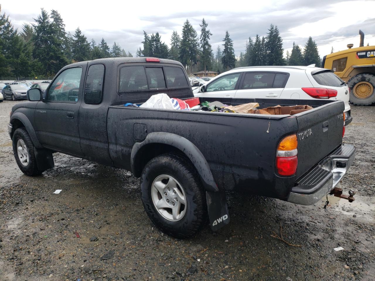 Image 2 of 2002 TOYOTA TACOMA XTRACAB 2002 with VIN 5TEWN72N22Z000629