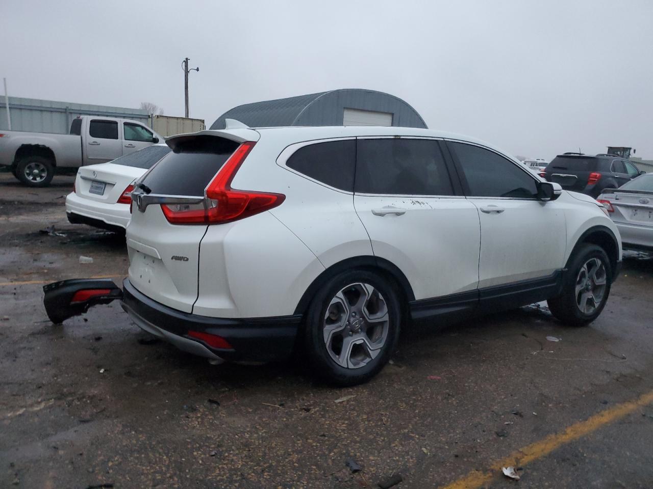 Image 3 of 2019 HONDA CR-V EX 2019 with VIN 7FARW2H55KE029844
