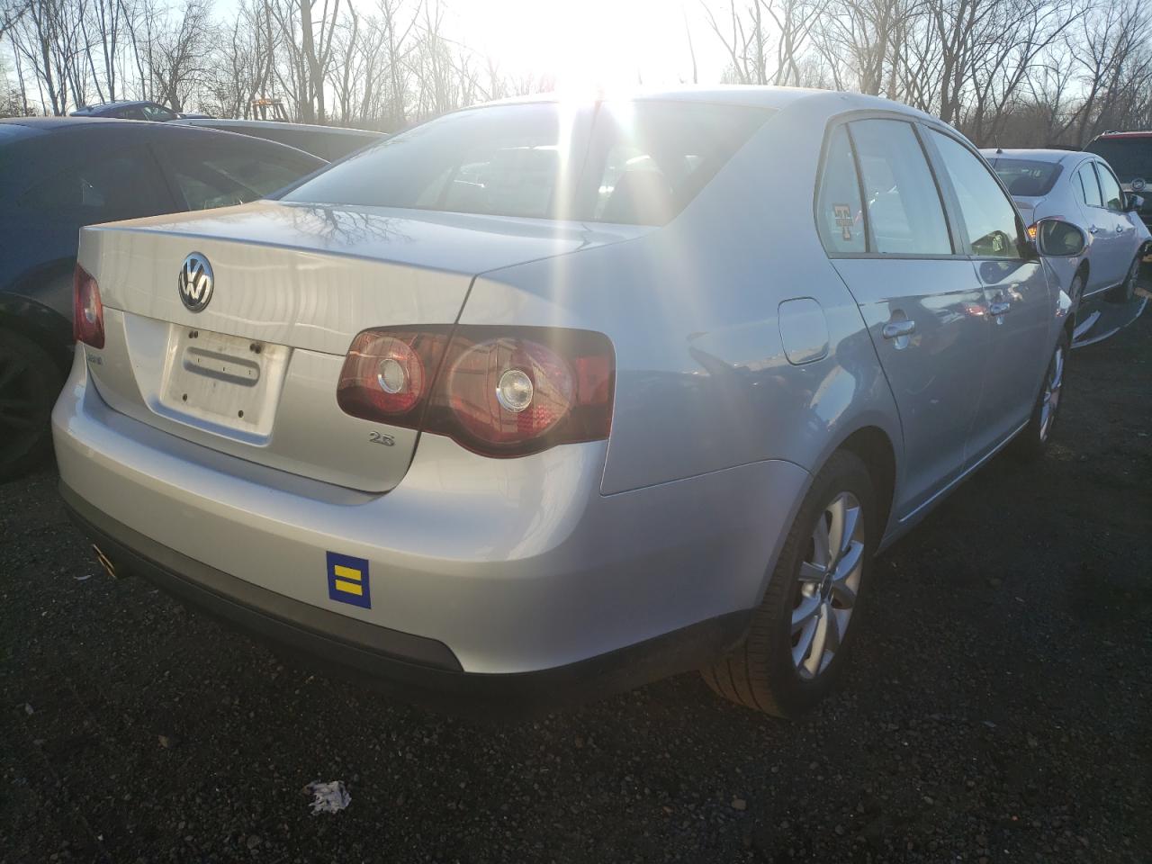 Image 3 of 2010 VOLKSWAGEN JETTA SE 2010 with VIN 3VWRZ7AJ3AM101557
