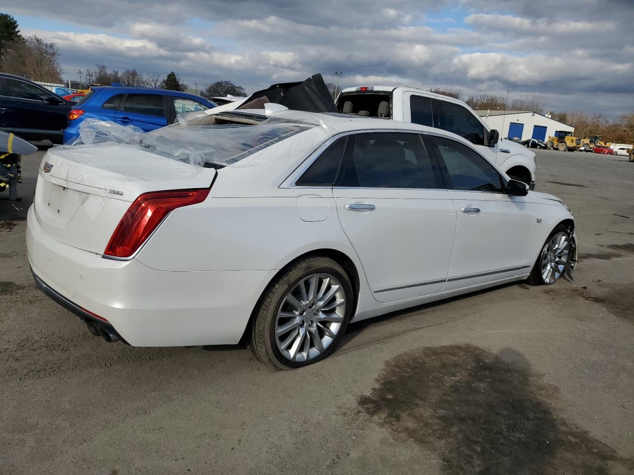 Изображение 3 2016 CADILLAC CT6  2016 с VIN 1G6KB5RS5GU167951