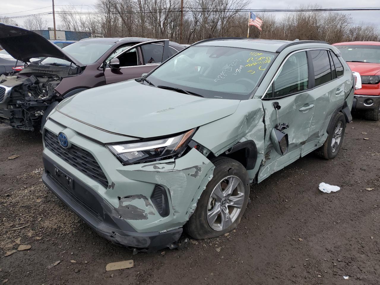 2022 TOYOTA RAV4 XLE 2022 image