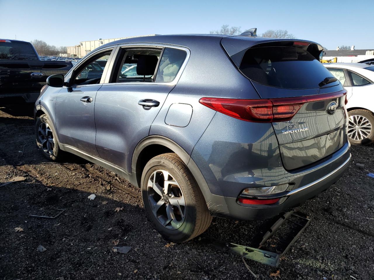 Obraz 2 z 2020 KIA SPORTAGE LX 2020 z VIN KNDPMCAC8L7786221