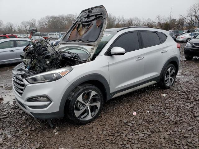 Image 1 of 2017 HYUNDAI TUCSON LIMITED 2017 with VIN KM8J3CA29HU567109