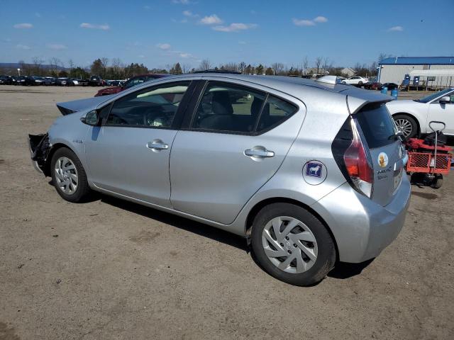 Image 2 of 2015 TOYOTA PRIUS C  2015 with VIN JTDKDTB38F1578873
