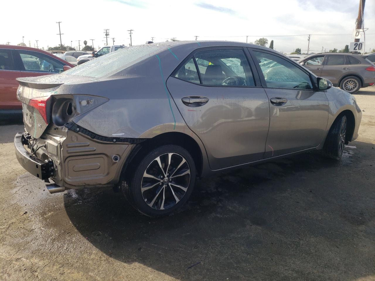 Изображение 3 2018 TOYOTA COROLLA L 2018 с VIN 5YFBURHE5JP789173