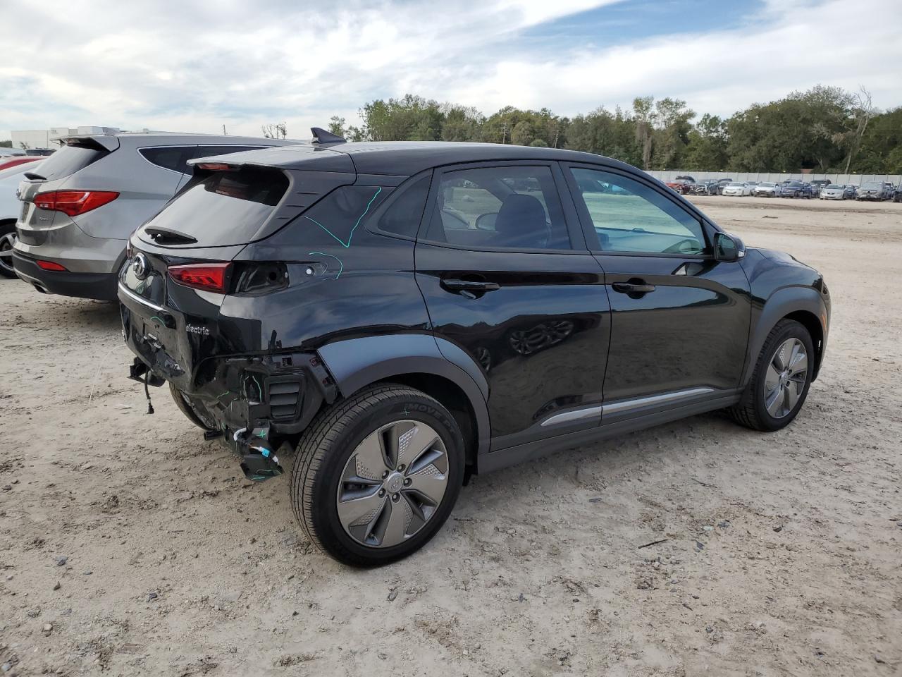 Obraz 3 z 2021 HYUNDAI KONA LIMITED 2021 z VIN KM8K33AG7MU135113