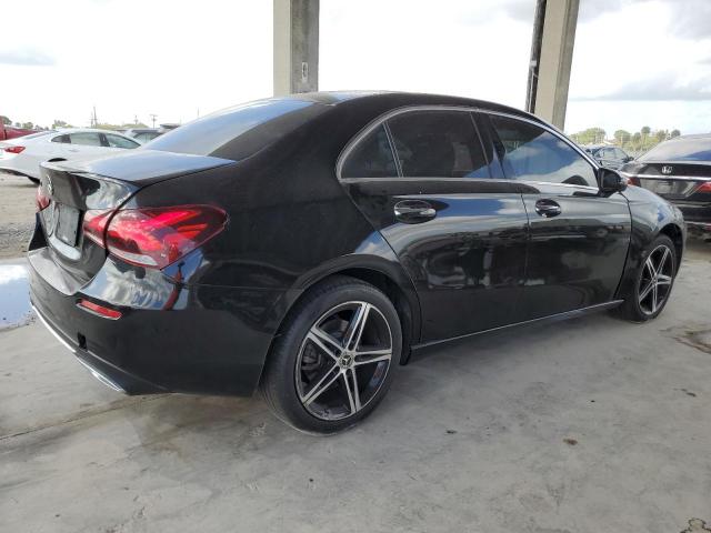 Изображение 3 Mercedes-Benz A 220 2019 с VIN WDD3G4EB3KW010599