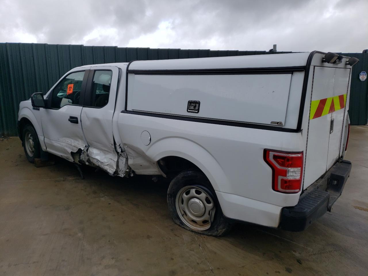 Image 2 of 2019 FORD F150 SUPER CAB 2019 with VIN 1FTEX1CB7KKC93102