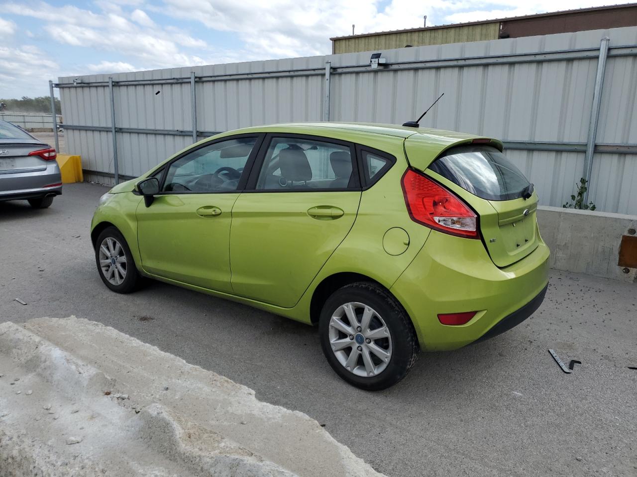 Image 2 of 2012 FORD FIESTA SE 2012 with VIN 3FADP4EJ0CM103142