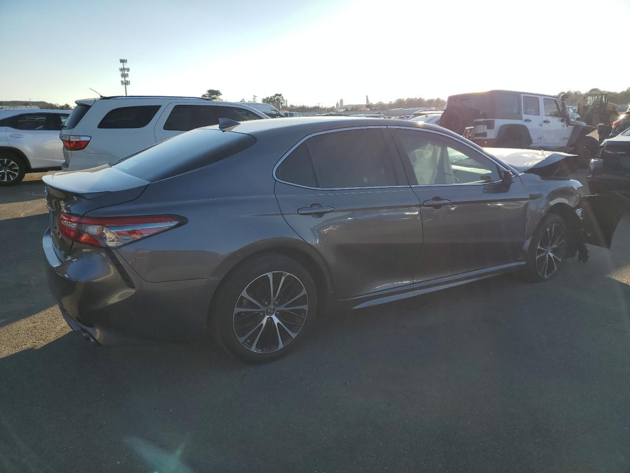 Изображение 3 2019 TOYOTA CAMRY L 2019 с VIN 4T1B11HK8KU762257