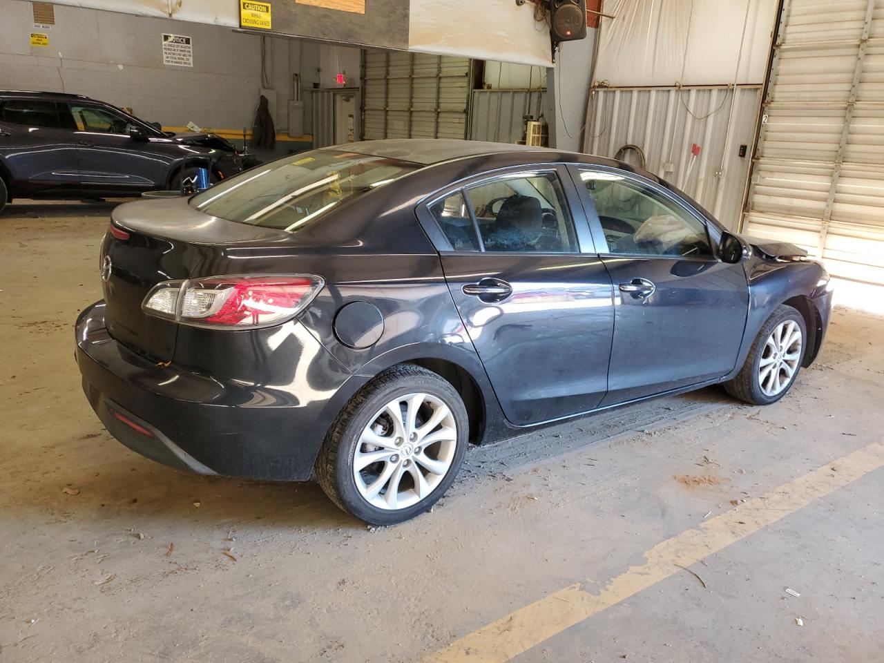 Изображение 3 2010 MAZDA 3 I 2010 с VIN JM1BL1SF7A1318782