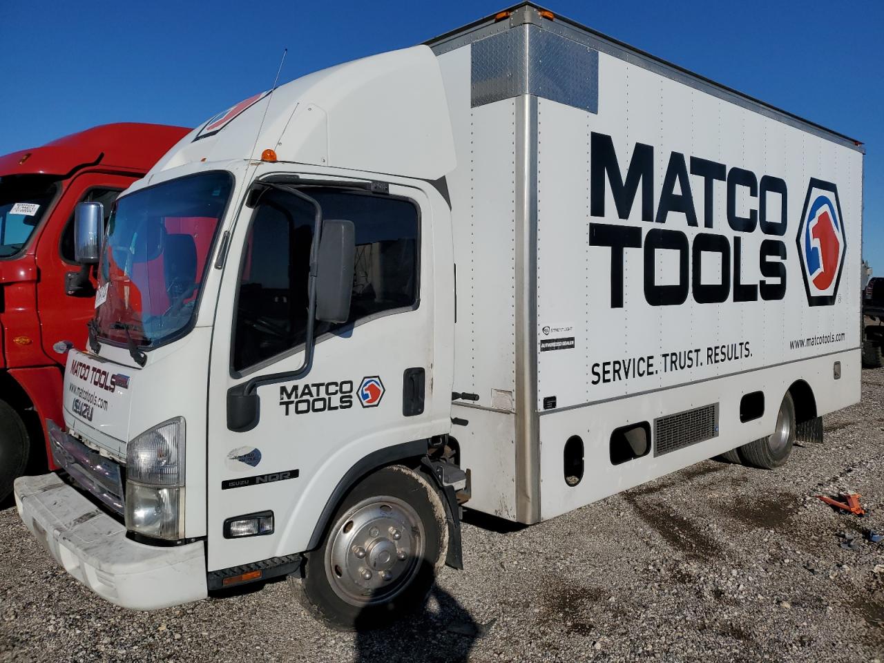 Obraz 2014 ISUZU NQR  2014