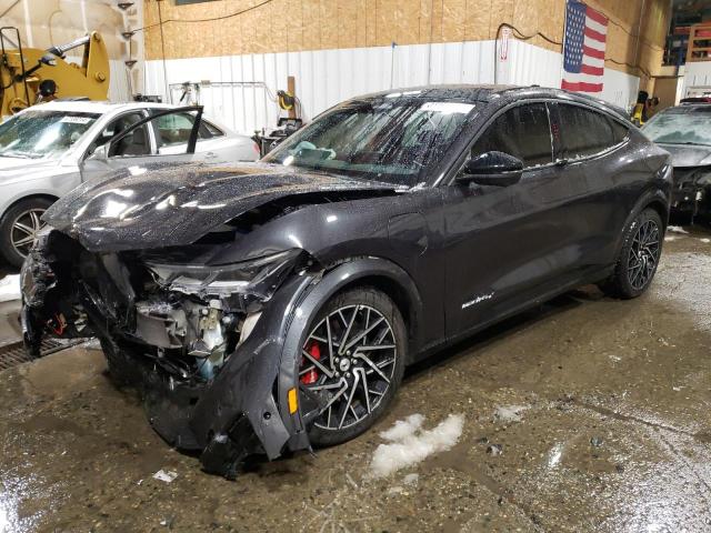 Изображение 2022 FORD MUSTANG MACH-E GT 2022
