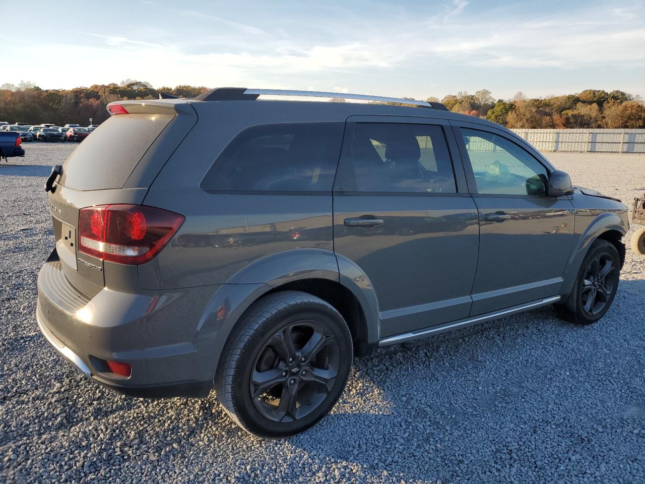 Image 3 of 2020 DODGE JOURNEY CROSSROAD 2020 with VIN 3C4PDCGB8LT271505